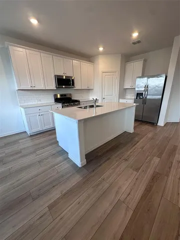 $2,450 | 1513 Van Gogh Drive, Little Elm, TX 75068