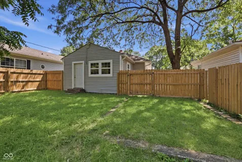 $285,000 | 4532 Kingsley Drive, Indianapolis, IN 46205
