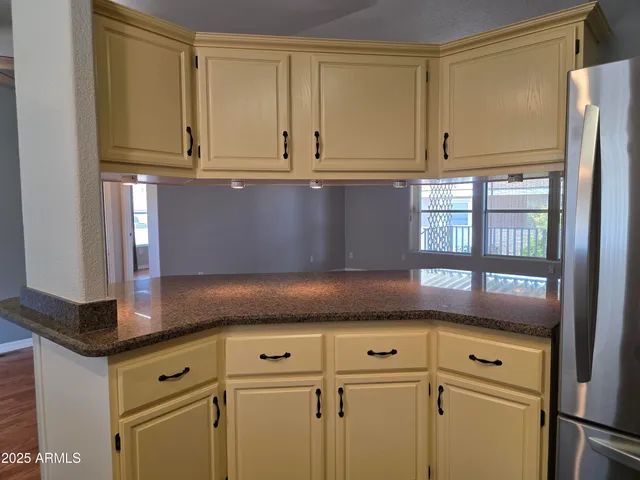 $137,000 | 2233 East Behrend Drive, Unit 17, Phoenix, AZ 85024