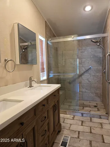 $137,000 | 2233 East Behrend Drive, Unit 17, Phoenix, AZ 85024