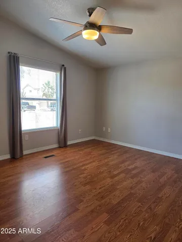 $137,000 | 2233 East Behrend Drive, Unit 17, Phoenix, AZ 85024