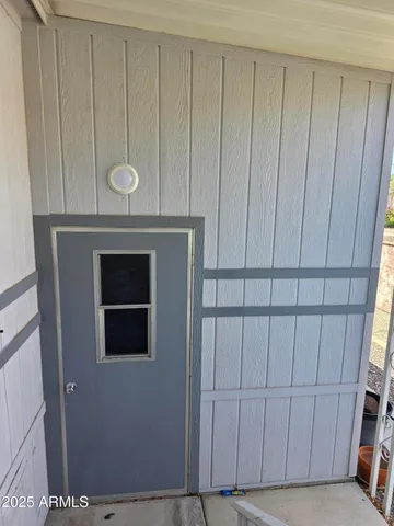 $137,000 | 2233 East Behrend Drive, Unit 17, Phoenix, AZ 85024