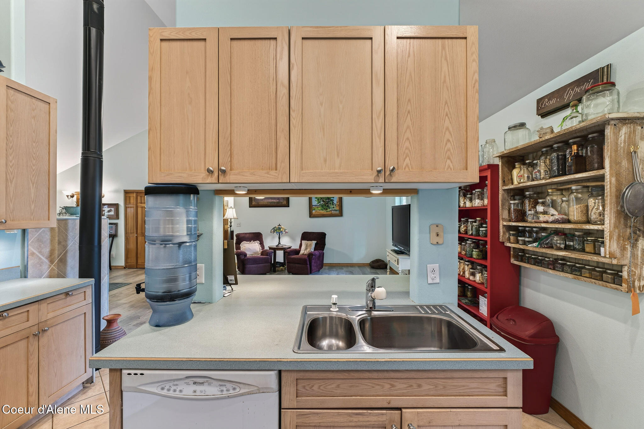 403 Fall Creek Road Naples, ID 83847 - Photo 14 of 65 014_Kitchen_Island