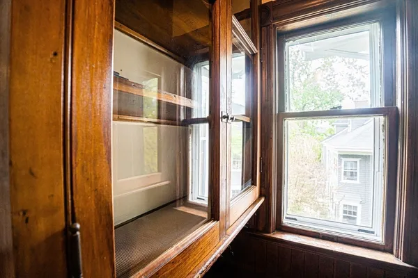 $3,250 | 18 Whittier Street, Unit 2R, Cambridge, MA 02140