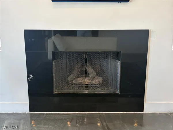 $2,450 | 3988 Delos Drive, Las Vegas, NV 89103