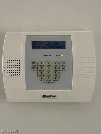 $2,450 | 3988 Delos Drive, Las Vegas, NV 89103