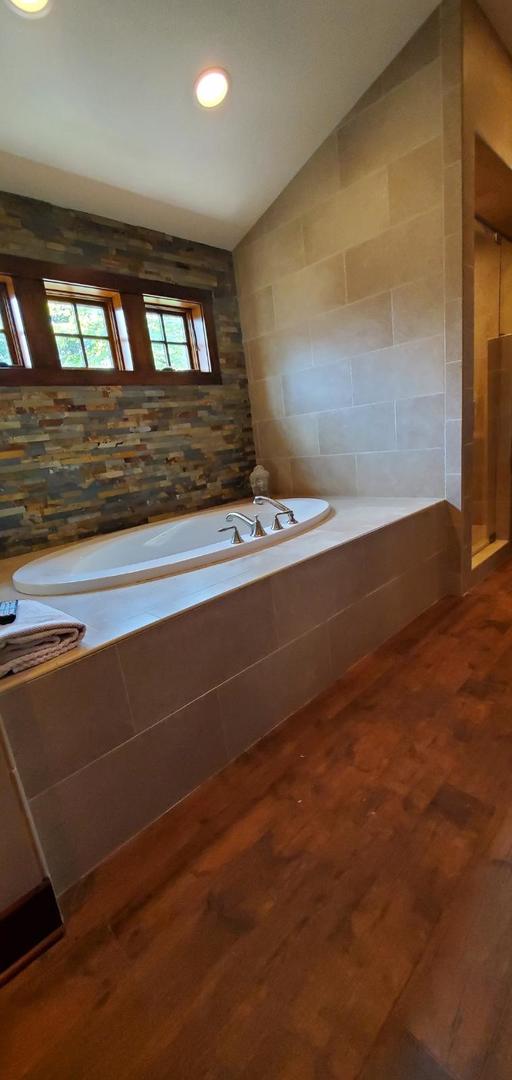 950 Red Haw Road Northbrook, IL 60062 - Photo 8 of 13