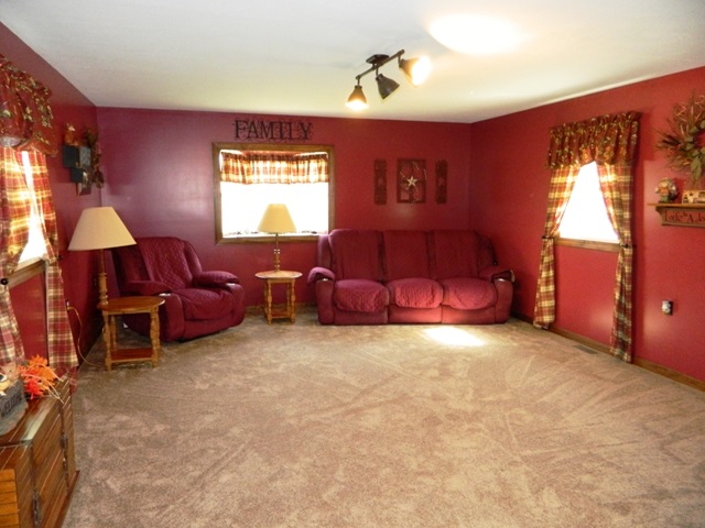 1225 King Road Coal City, IN 47427 - Photo 21 of 26 Gallery Image 21