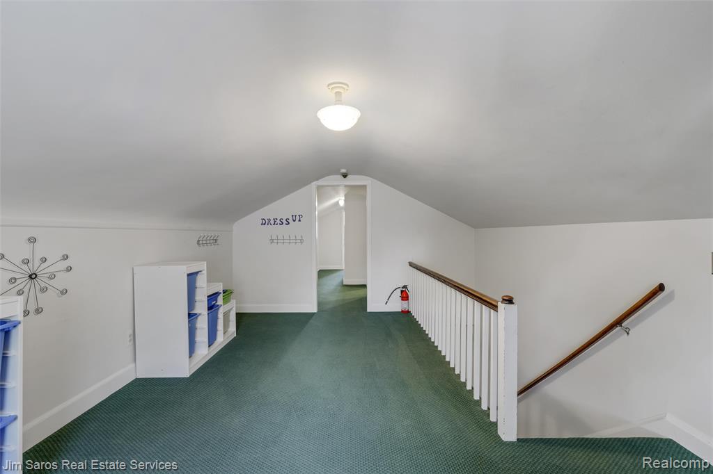 130 Merriweather Road Grosse Pointe Farms, MI 48236 - Photo 27 of 37