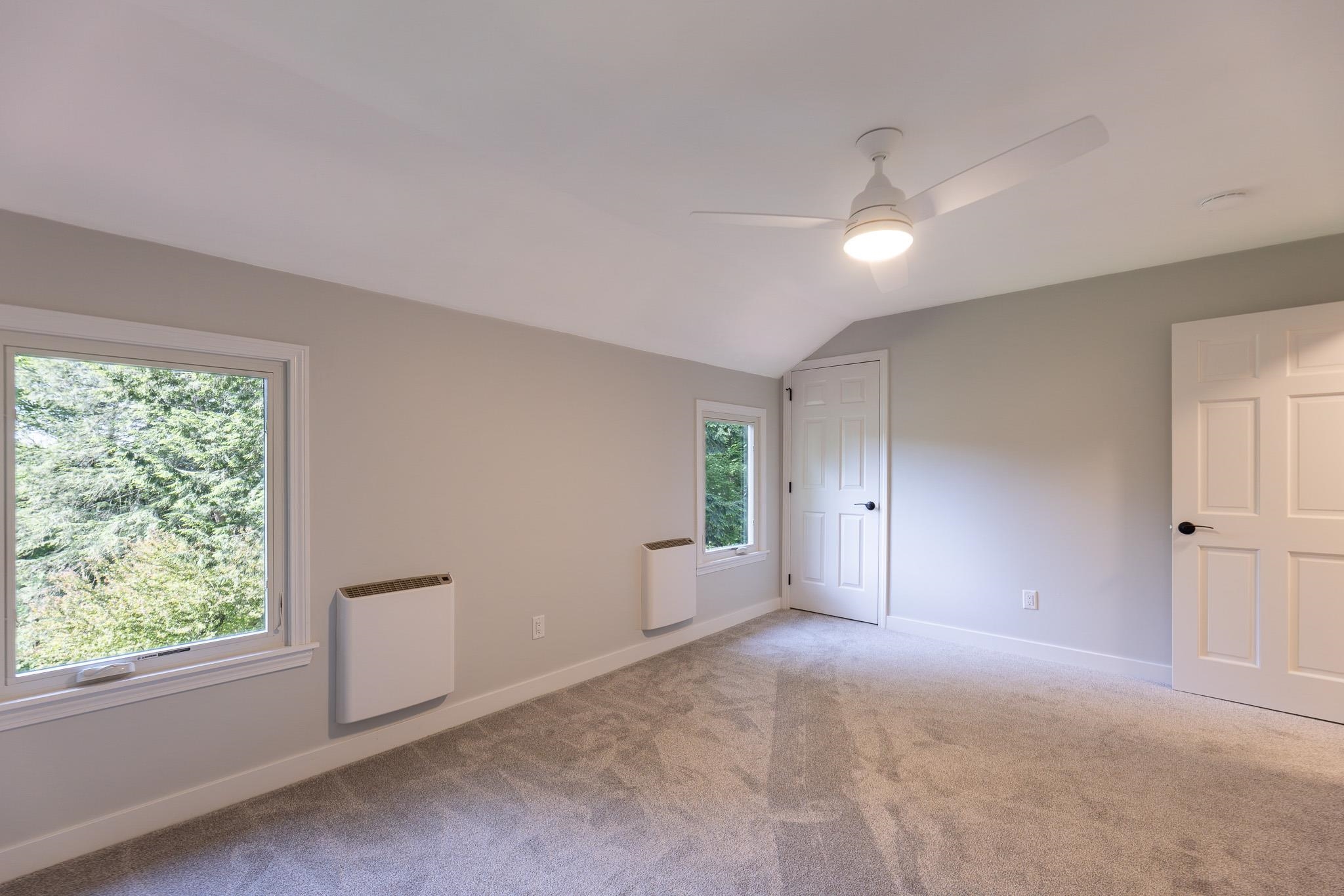 826 Hard Road, Unit B4 Hartford, VT 05059 - Photo 10 of 23