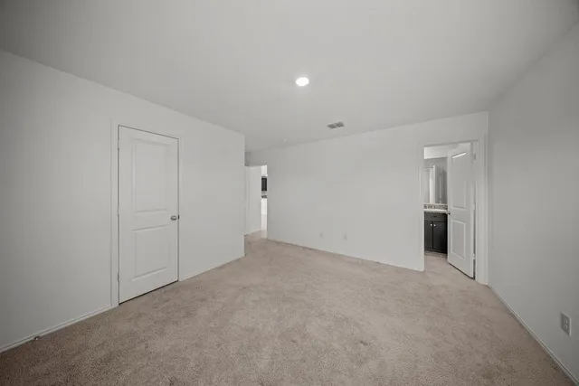 $1,795 | 2402 Mobile Street, Ennis, TX 75119