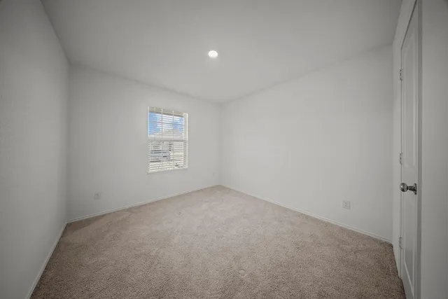 $1,795 | 2402 Mobile Street, Ennis, TX 75119