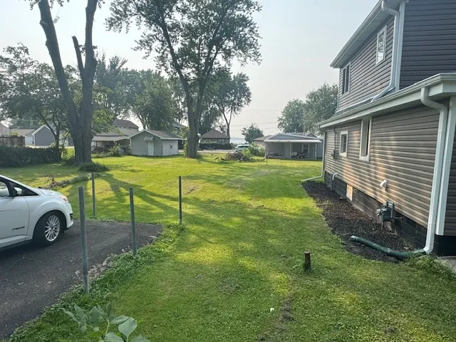 $2,500 | 39224 North Willow Lane, Antioch, IL 60002