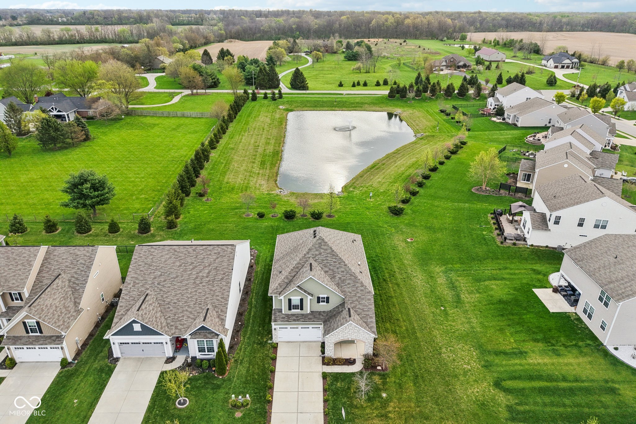 4867 Saddleback Way Whitestown, IN 46075 - Photo 3 of 42