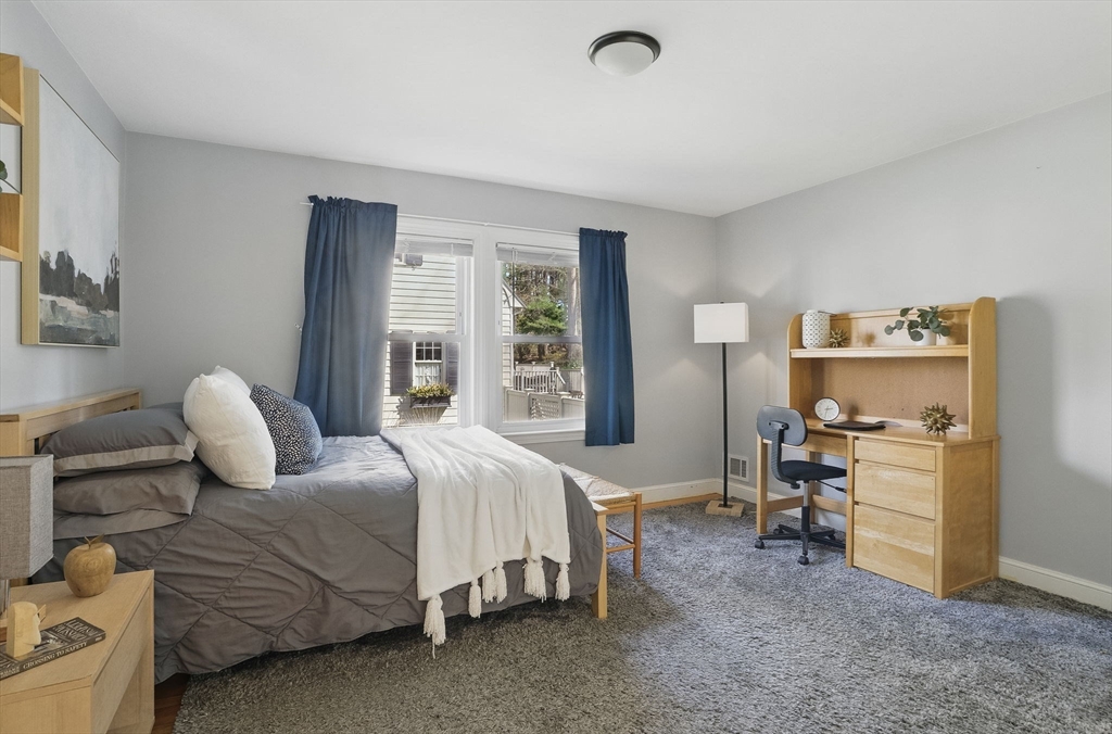 9 Wing Road Lynnfield, MA 01940 - Photo 18 of 41 Gallery Image 18