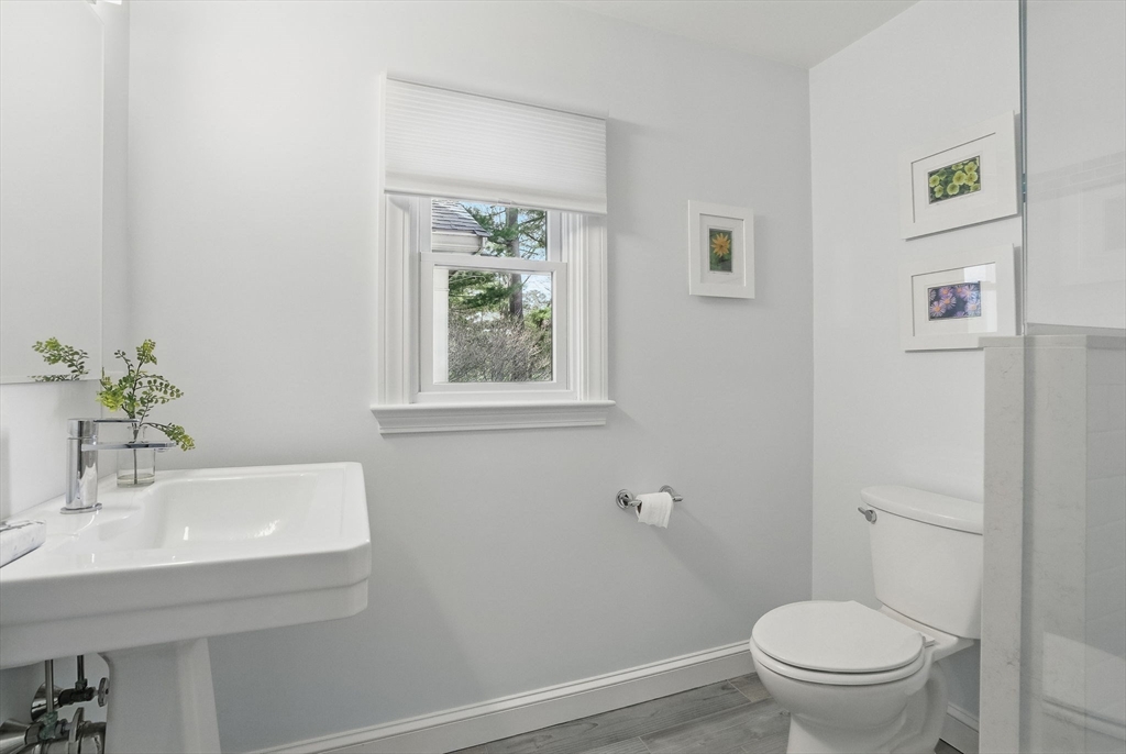 9 Wing Road Lynnfield, MA 01940 - Photo 21 of 41 Gallery Image 21