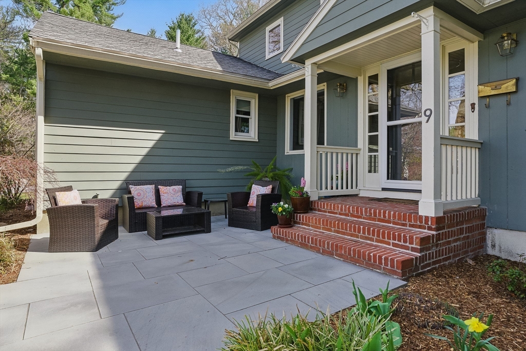 9 Wing Road Lynnfield, MA 01940 - Photo 33 of 41 Gallery Image 33