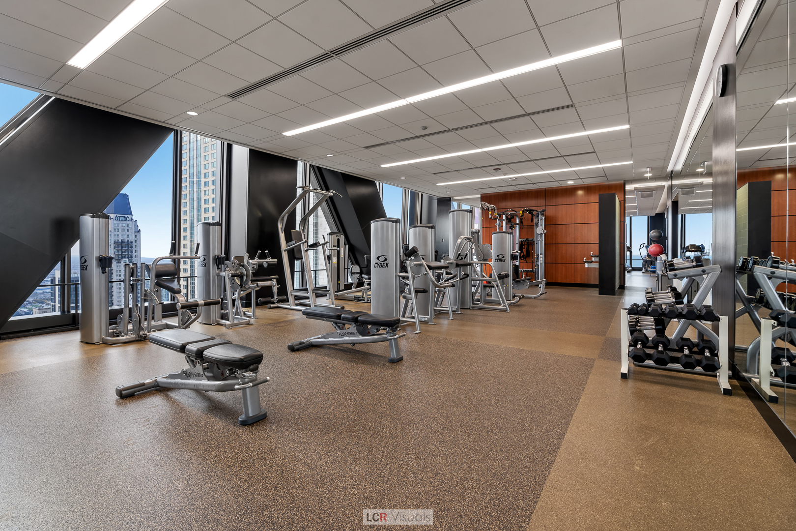 175 East Delaware Place, Unit 4816 Chicago, IL 60611 - Photo 23 of 30 a view of a room with gym equipment