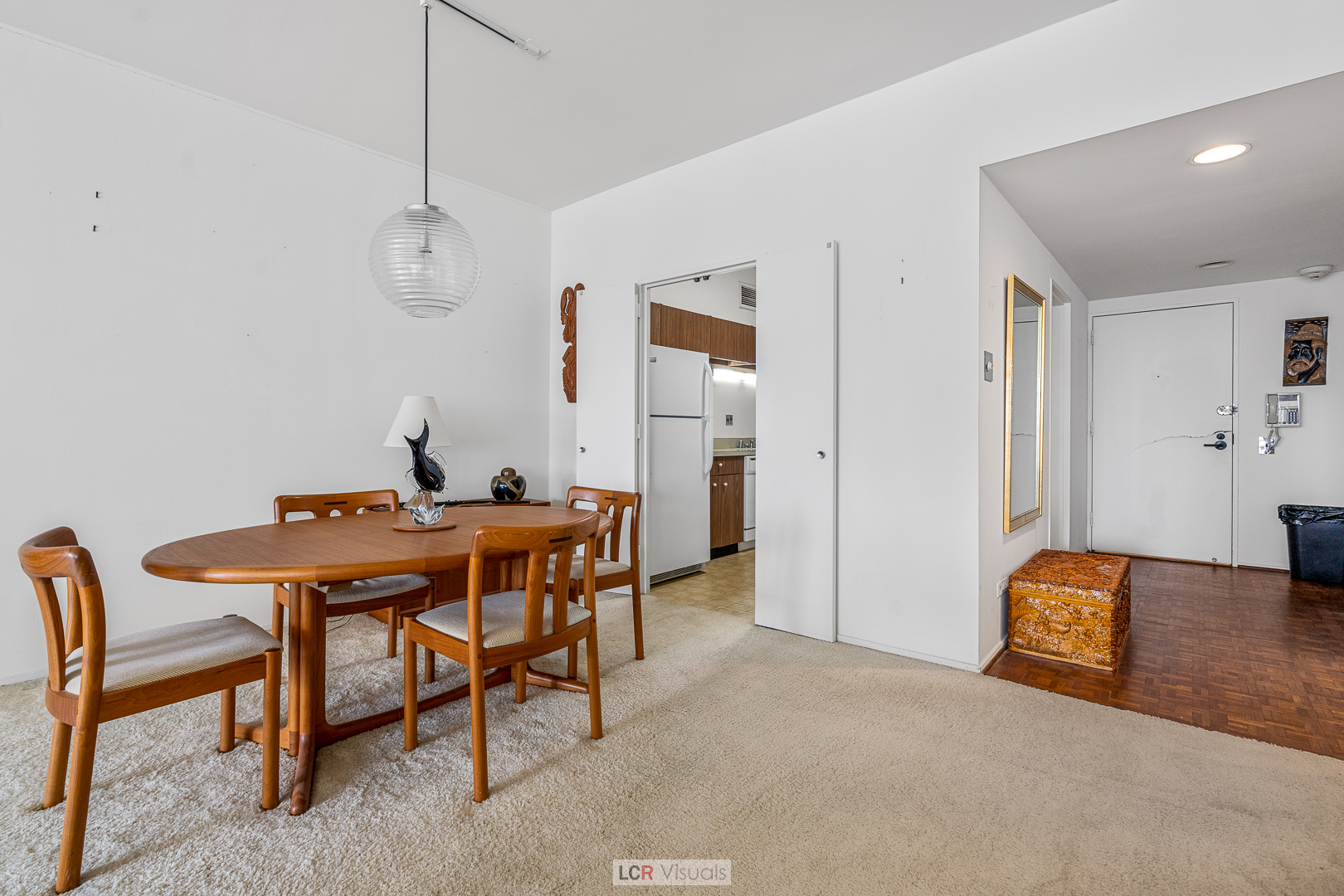 175 East Delaware Place, Unit 4816 Chicago, IL 60611 - Photo 5 of 30 a view of a dining room with furniture