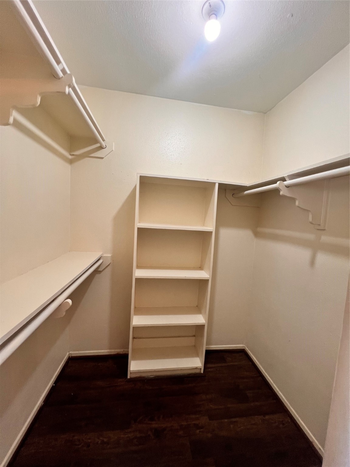 6331 Pouter Drive Houston, TX 77083 - Photo 14 of 28