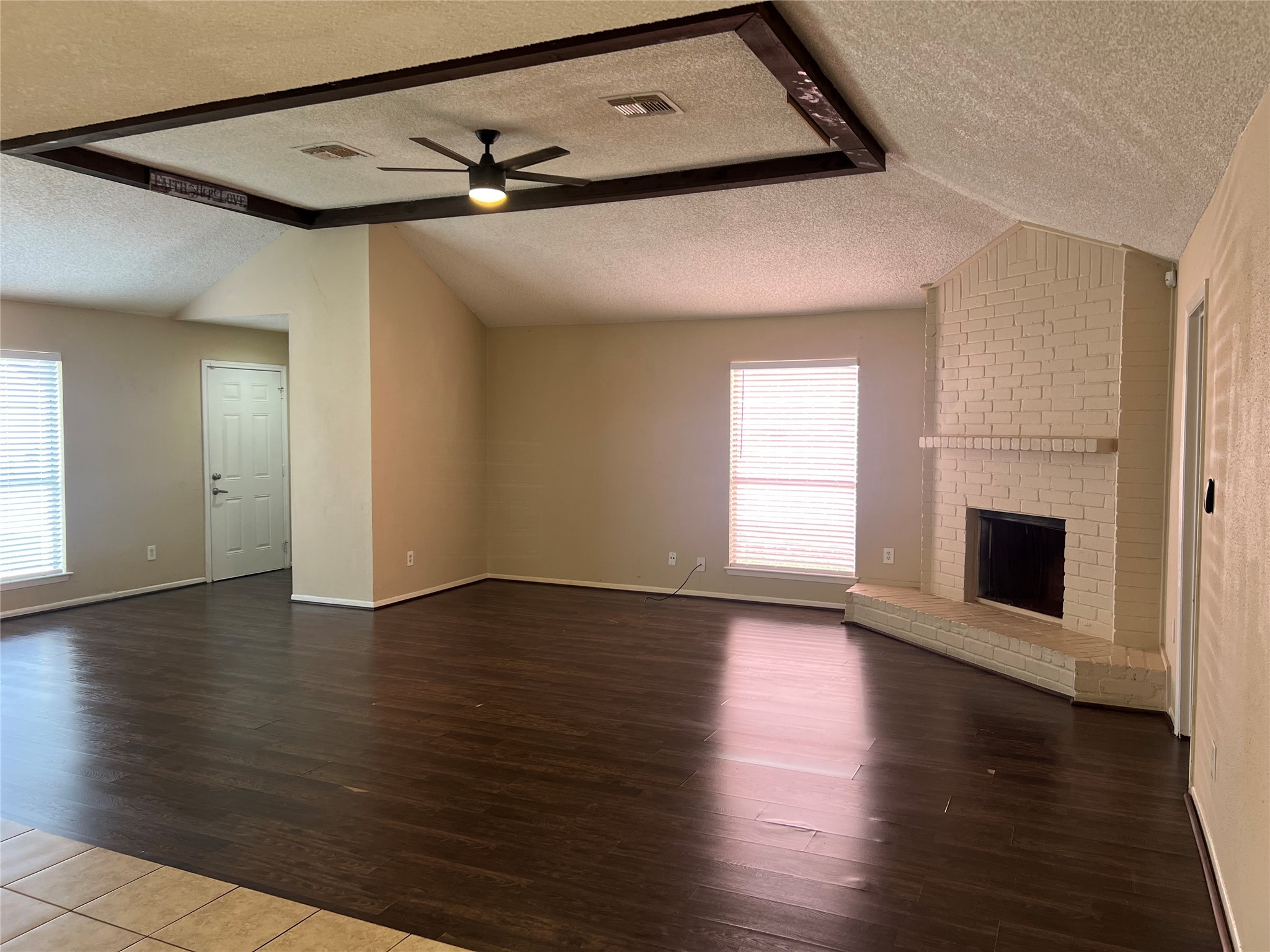 6331 Pouter Drive Houston, TX 77083 - Photo 6 of 28