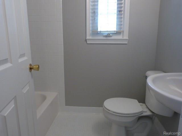 1858 Graefield Road Birmingham, MI 48009 - Photo 14 of 16