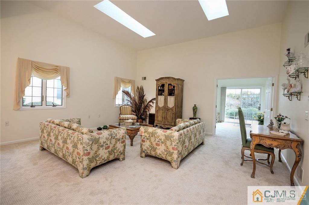 77 Chichester Road Monroe Township, NJ 08831 - Photo 9 of 22 Gallery Image 9