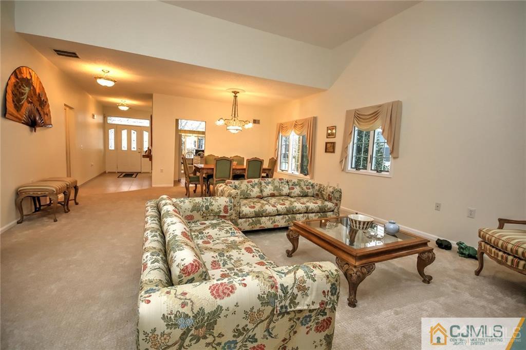 77 Chichester Road Monroe Township, NJ 08831 - Photo 10 of 22 Gallery Image 10