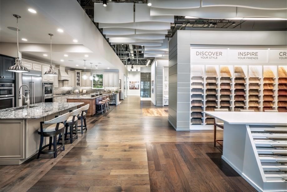4 Broadleaf, Unit 15 Plymouth, MA 02360 - Photo 8 of 11 a kitchen with lots of counter top space
