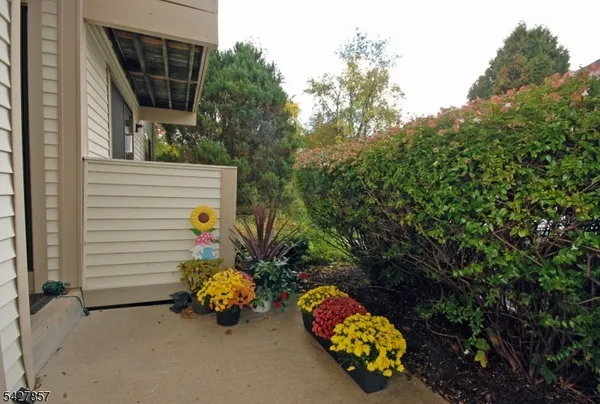 $2,900 | 3005 Hemlock Place, Bernards, NJ 07920
