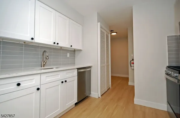 $2,900 | 3005 Hemlock Place, Bernards, NJ 07920