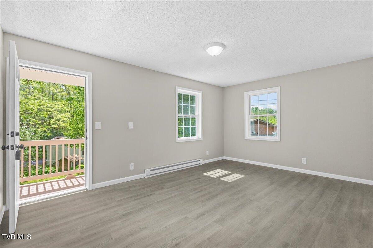 195 Willard Perkins Road Roan Mountain, TN 37687 - Photo 16 of 27 12-128A6323