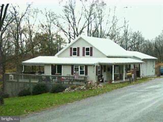 870 Jackson Square Road Spring Grove, PA 17362 - Photo 1 of 1