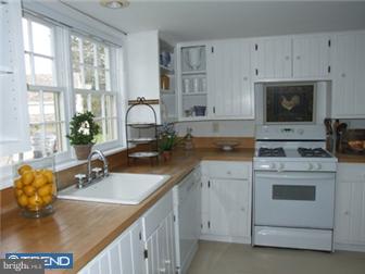420 Ring Road Chadds Ford, PA 19317 - Photo 3 of 11 Kitchen