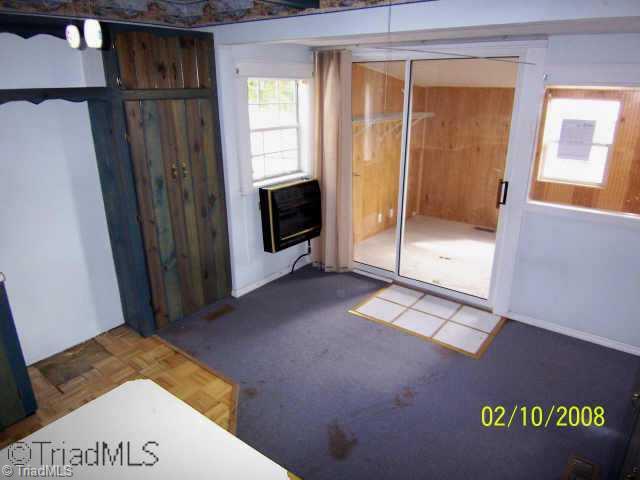 307 Garrett Street Roxboro, NC 27573 - Photo 3 of 4 Other. interior