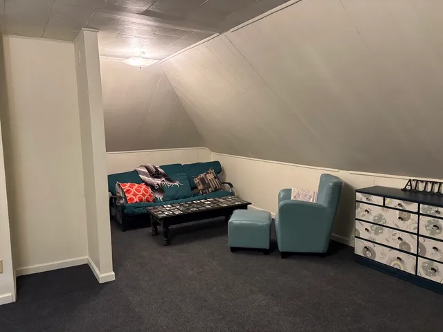 $203,000 | 802 Paddock Avenue, Ashton, IL 61006