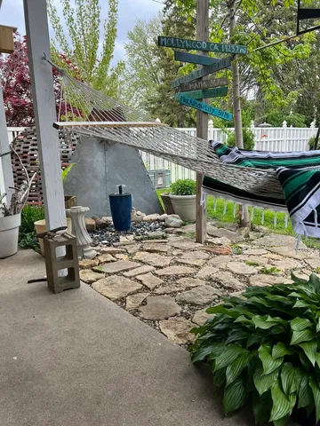 $203,000 | 802 Paddock Avenue, Ashton, IL 61006