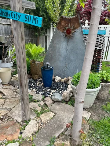 $203,000 | 802 Paddock Avenue, Ashton, IL 61006