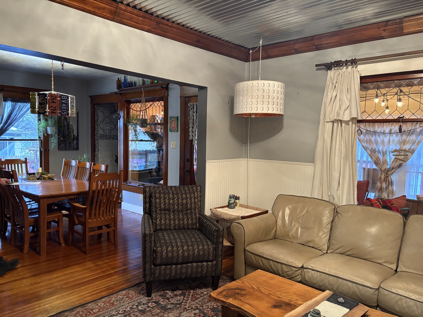 802 Paddock Avenue Ashton, IL 61006 - Photo 8 of 37 a living room with furniture a ceiling fan and a window