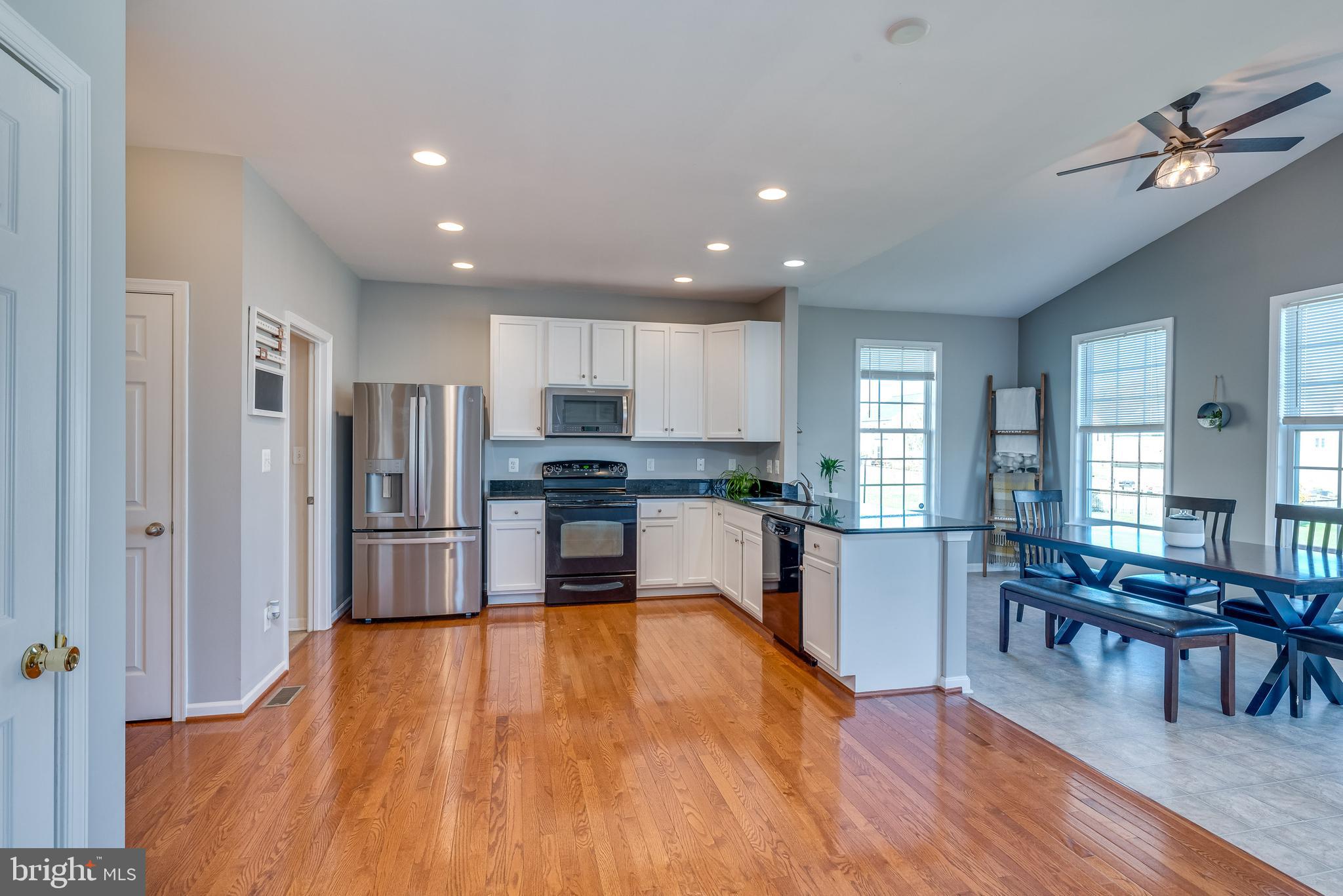 167 Bouldin Road Charles Town, WV 25414 - Photo 24 of 75 Beautiful gourmet kitchen
