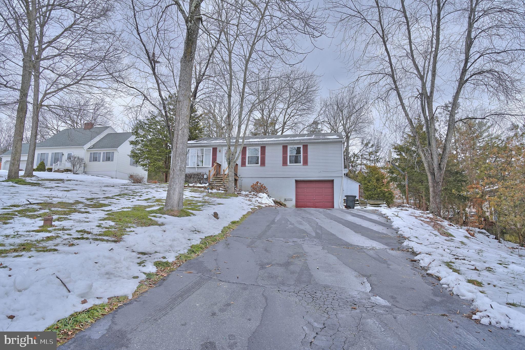 1637 North Valley Road Pottstown, PA 19464 - Photo 1 of 47 Gallery Image 1