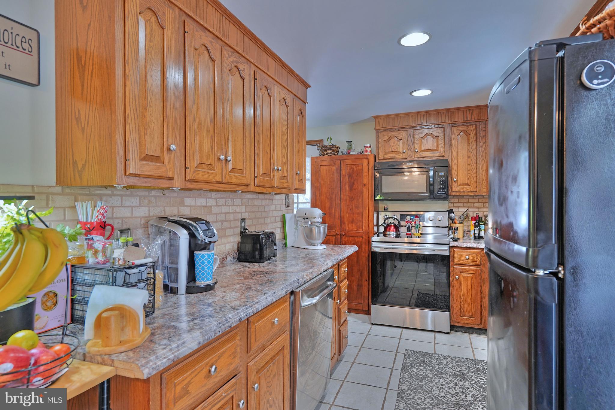 1637 North Valley Road Pottstown, PA 19464 - Photo 13 of 47 Gallery Image 13