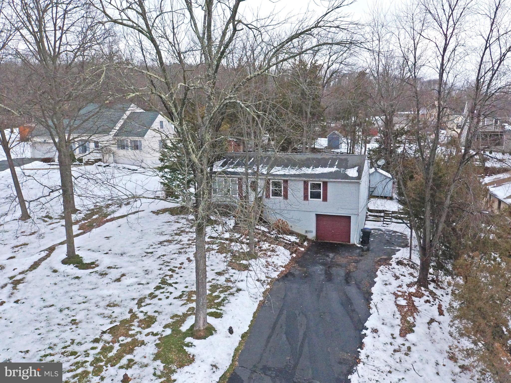 1637 North Valley Road Pottstown, PA 19464 - Photo 3 of 47 Gallery Image 3