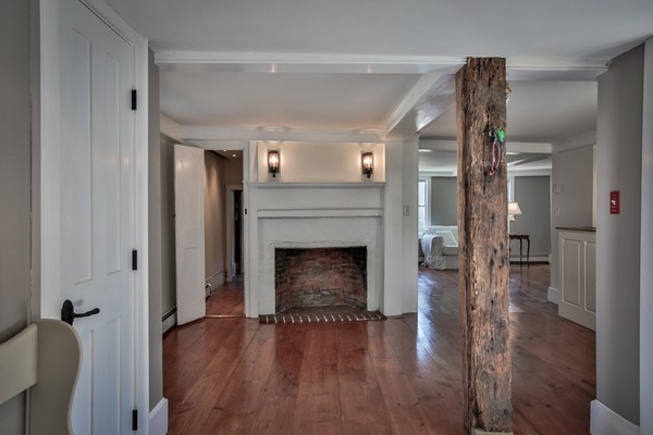 90 Prospect Street Gloucester, MA 01930 - Photo 12 of 21