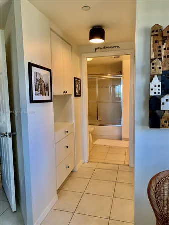$4,000 | 2105 Lavers Circle, Unit 501, Delray Beach, FL 33444