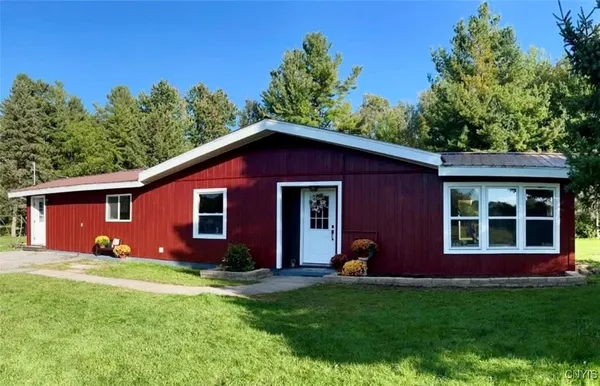 $199,900 | 90 Cambray Street, Gouverneur, NY 13642