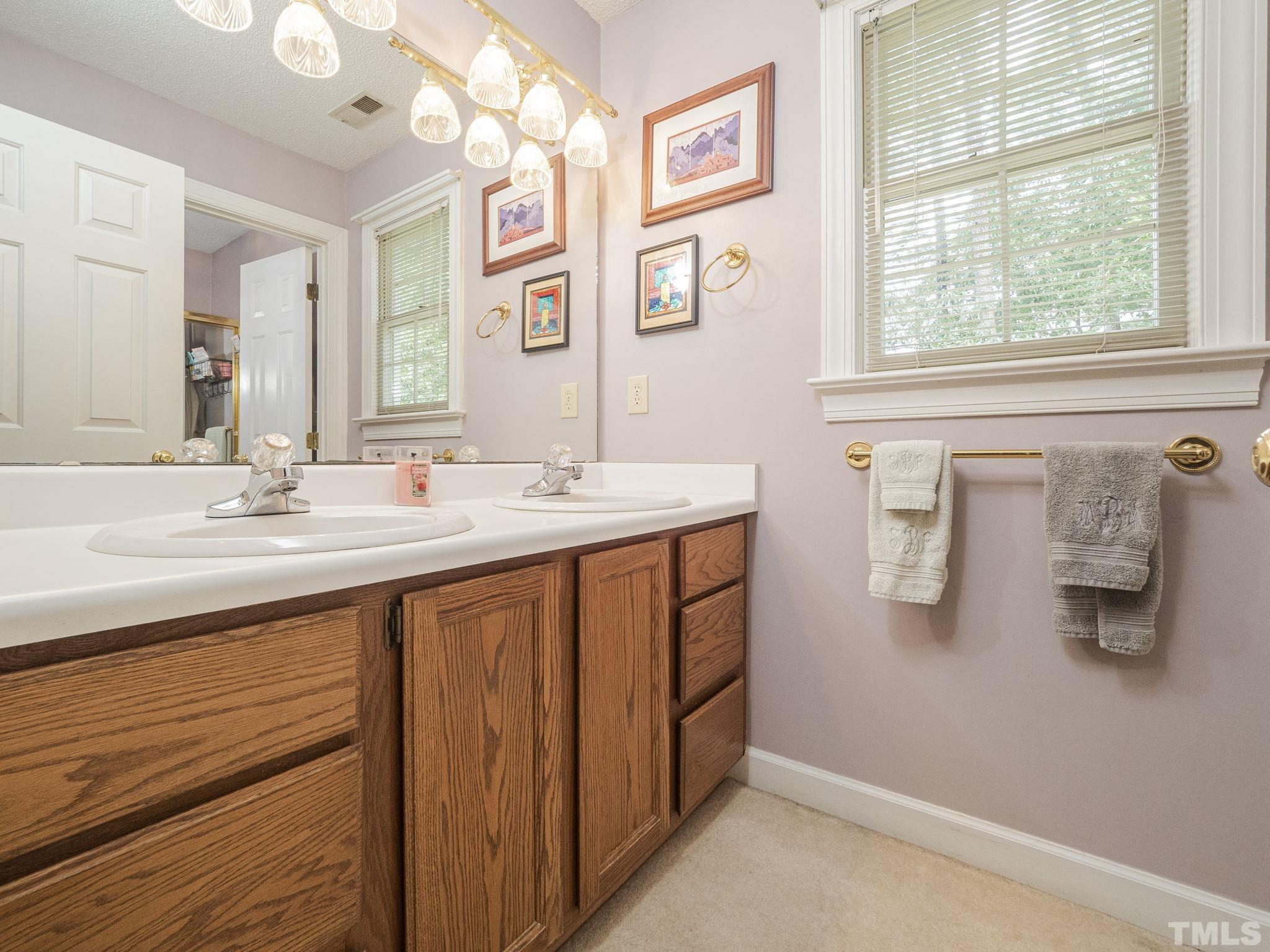 5417 Rhett Drive Raleigh, NC 27606 - Photo 13 of 20 Gallery Image 13