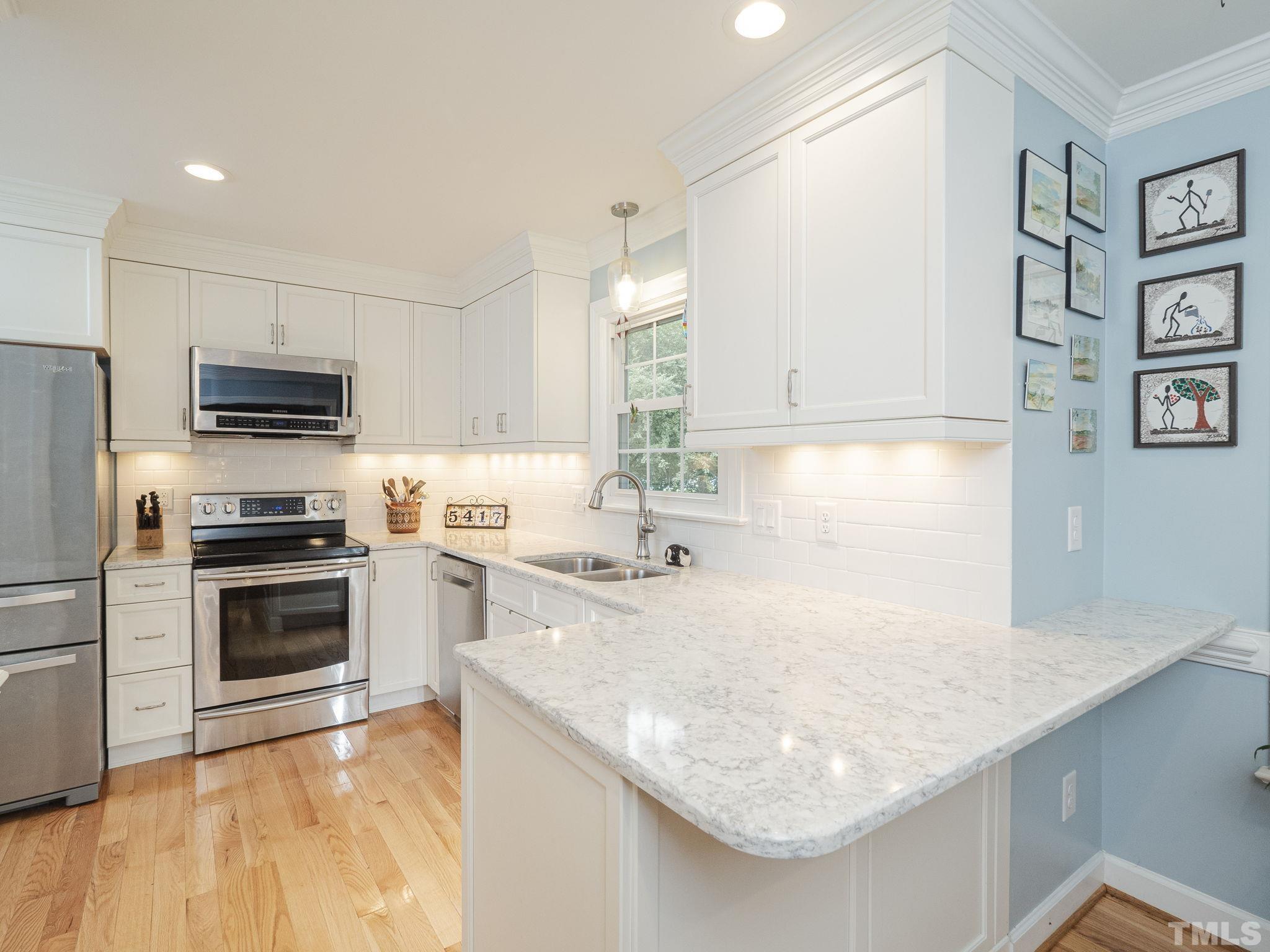 5417 Rhett Drive Raleigh, NC 27606 - Photo 9 of 20 Gallery Image 9