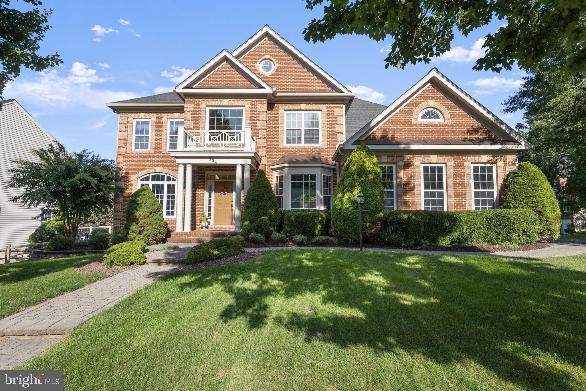 204 Lawson Road Southeast Leesburg, VA 20175 - Photo 1 of 84