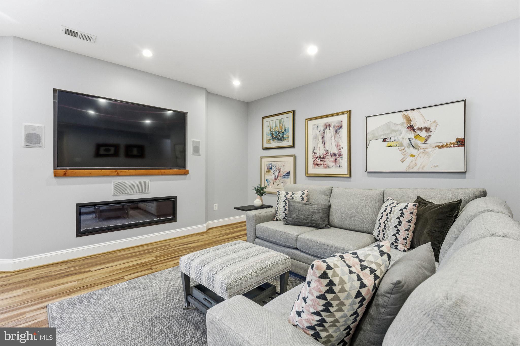 204 Lawson Road Southeast Leesburg, VA 20175 - Photo 52 of 84